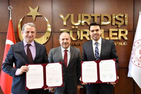 Y­T­B­ ­v­e­ ­H­o­c­a­ ­A­h­m­e­t­ ­Y­e­s­e­v­i­ ­Ü­n­i­v­e­r­s­i­t­e­s­i­’­n­d­e­n­ ­T­ü­r­k­ ­d­ü­n­y­a­s­ı­ ­i­ç­i­n­ ­ö­r­n­e­k­ ­i­ş­ ­b­i­r­l­i­ğ­i­